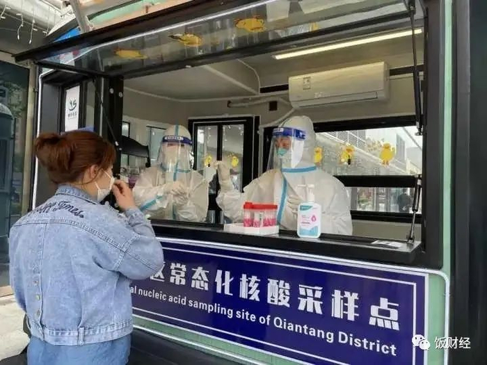 常态化做核酸，安全吗？专家解答今日热点